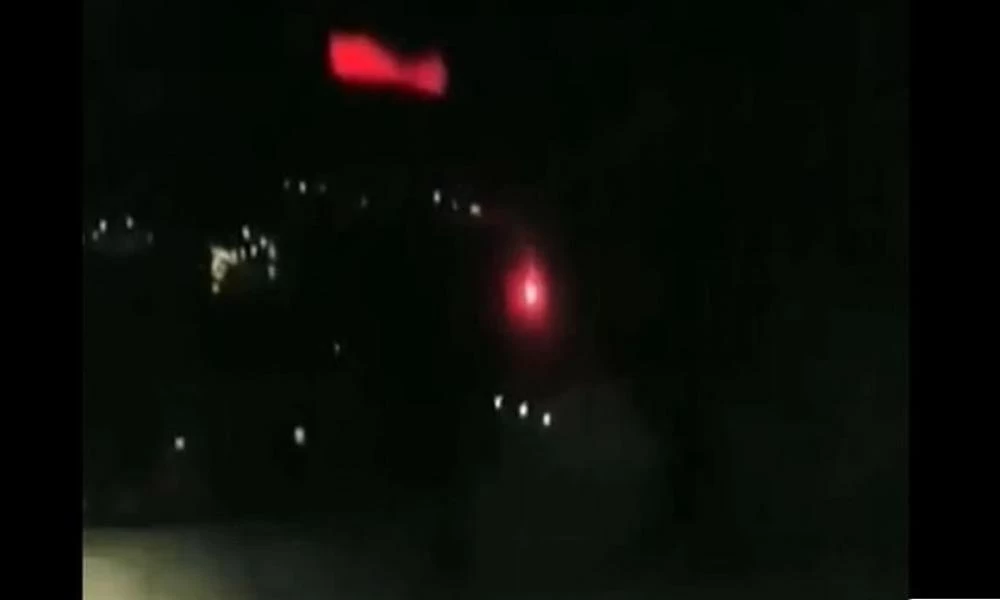 Χρυσοχοΐδης για φωτιά στην Κερατέα: Προκλήθηκε από χρήση φωτοβολίδας – Ερευνάται το περιστατικό